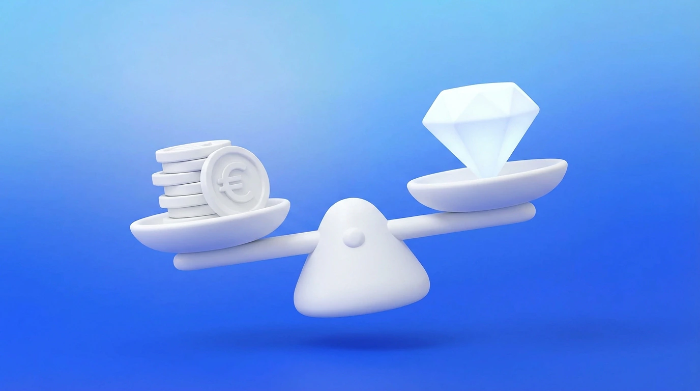 Balance avec des pièces en euros d'un côté et un diamant de l'autre, TJM et positionnement tarifaire freelance